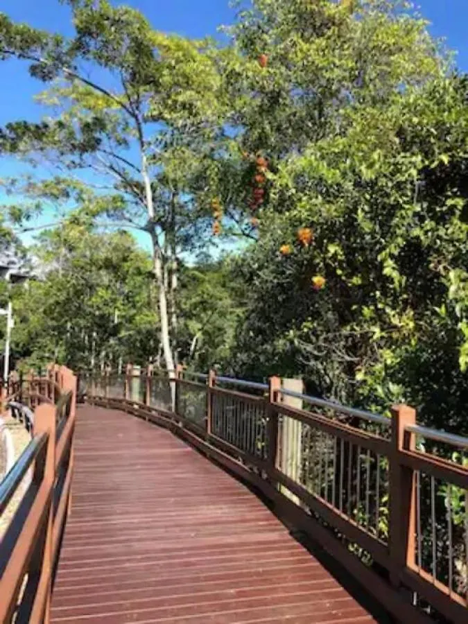 Lush Rainforest Retreat Minutes From Hastings St 8201 Apartment Noosa Heads